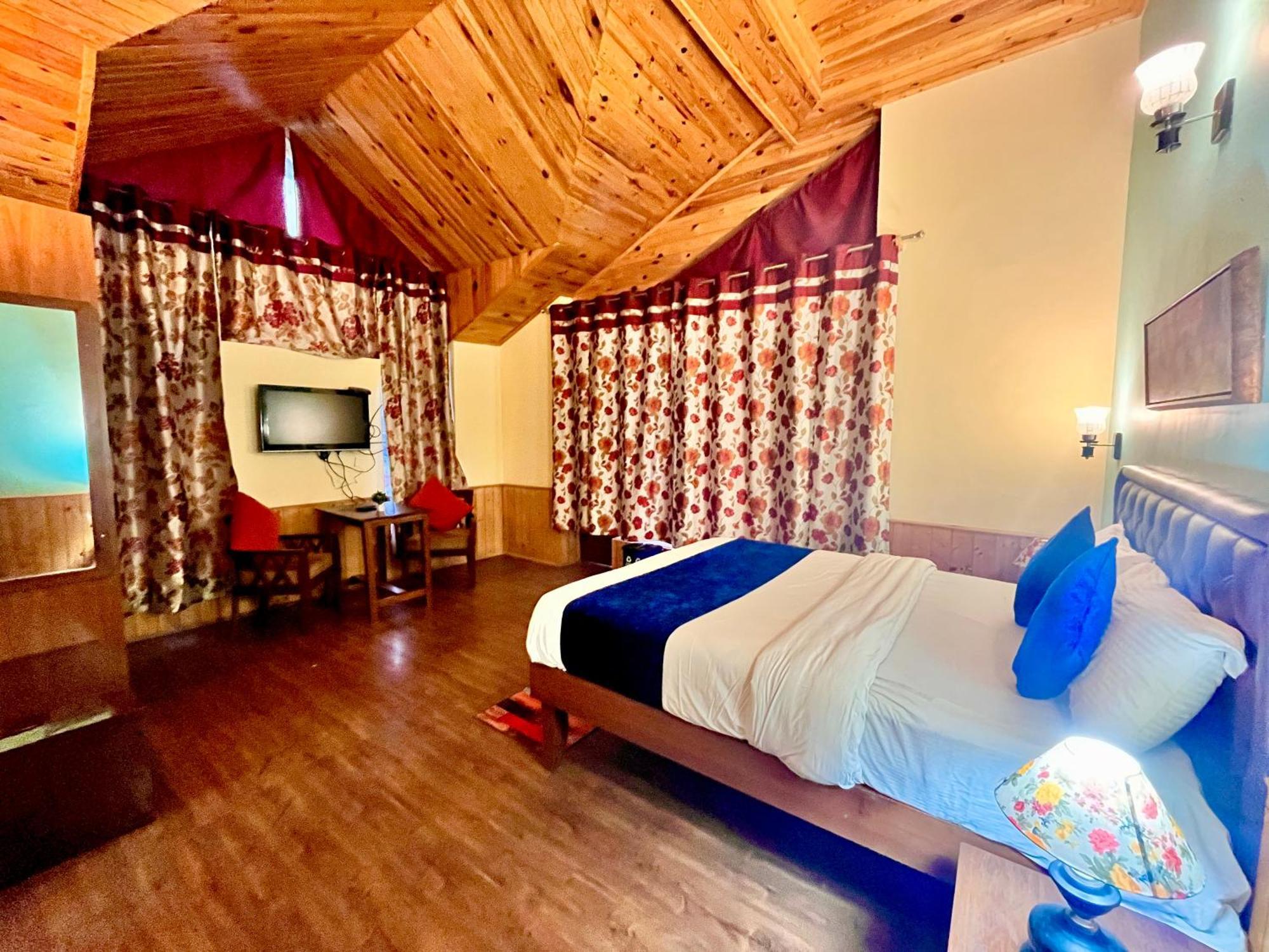 The Manu Emerald # Farmhouse # Top Selling Cottage In Manali # Peaceful Heritage Cozy Stay # Lawn With Bonfire # Most Awarded Exterior foto